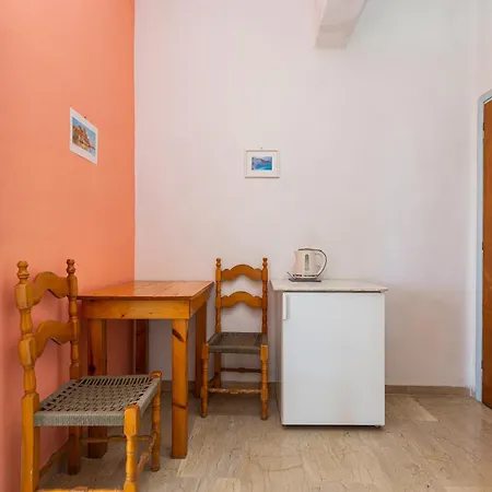 Aparthotel Alexandros By Estia
