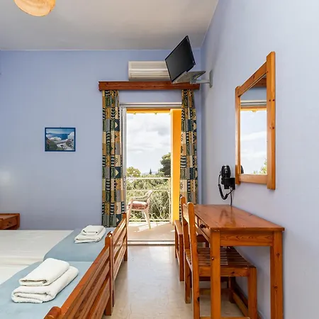 Alexandros By Estia 3*