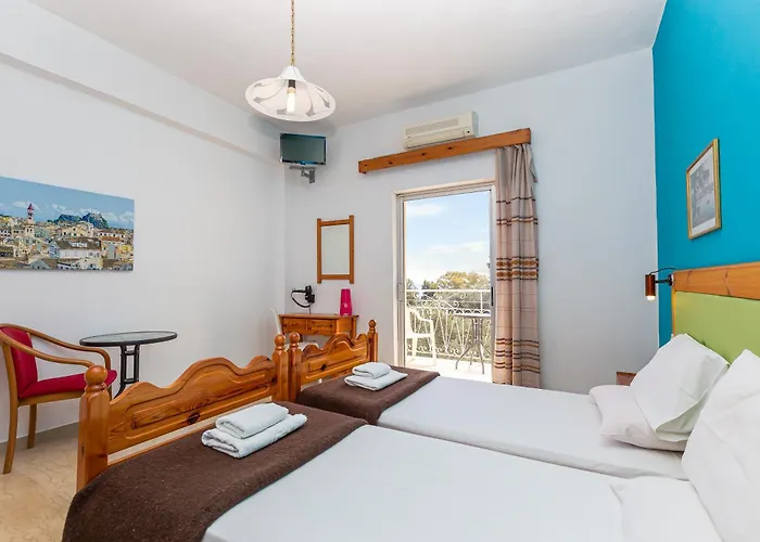 Aparthotel Alexandros By Estia 3*