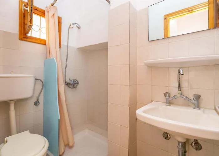 Alexandros By Estia Aparthotel 3*